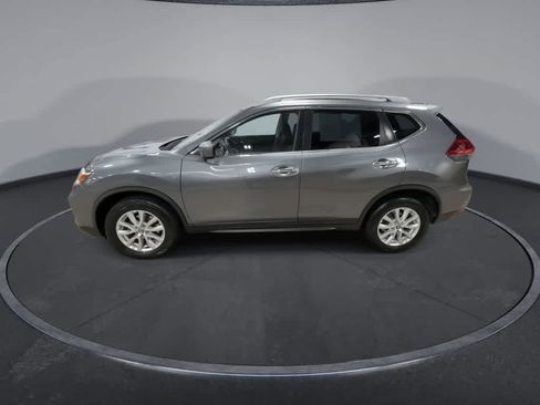 Used 2020 Nissan Rogue SV image 5