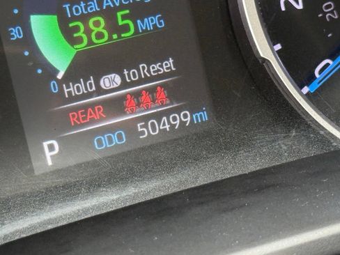 Used 2022 Toyota RAV4 XLE w/ Convenience Package AWD/4WD image 18
