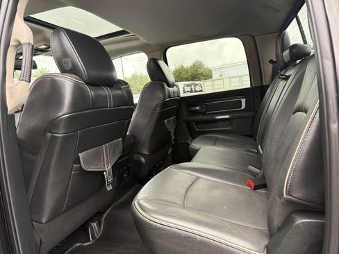 Used 2015 RAM 2500 Limited AWD/4WD image 27