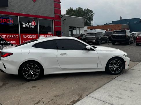 Used 2021 BMW 430i Coupe w/ Convenience Package RWD image 3