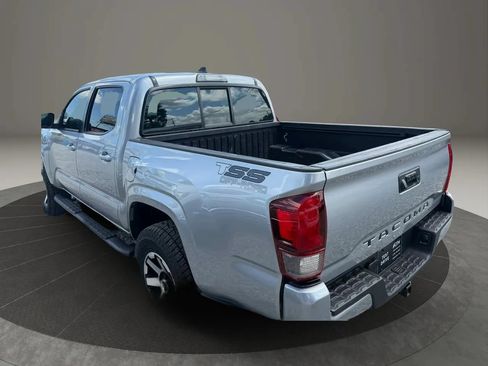 Used 2018 Toyota Tacoma SR w/ SR Convenience Package RWD image 7