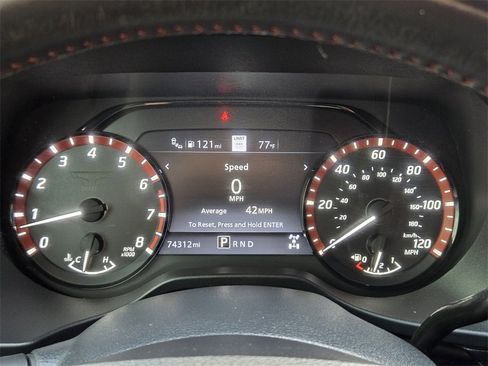 Used 2021 Nissan Titan PRO-4X w/ Pro-4x Convenience Package image 14