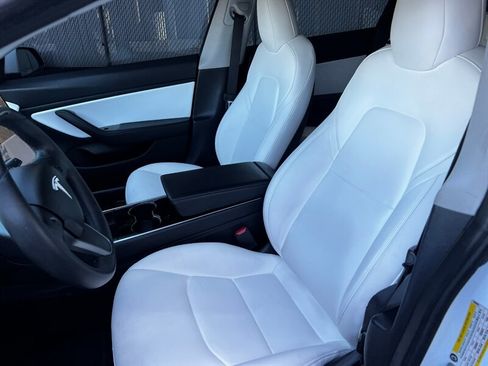 Used 2019 Tesla Model 3 Standard Range Plus RWD image 17