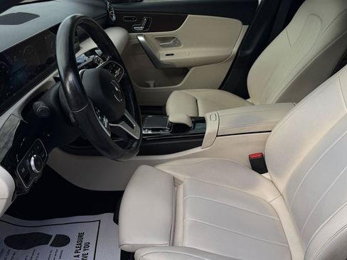 Used 2019 Mercedes-Benz A 220 4MATIC image 27