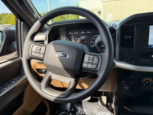Used 2023 Ford F150 XLT image 14