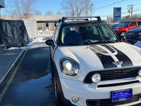 Used 2012 MINI Cooper Countryman S image 11