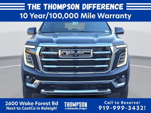 New 2026 GMC Yukon XL Elevation w/ LPO, Elevation Black Package AWD/4WD image 8