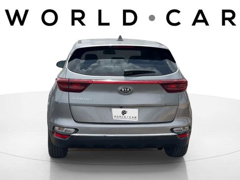 Used 2021 Kia Sportage LX w/ LX Fwd Popular Package image 4