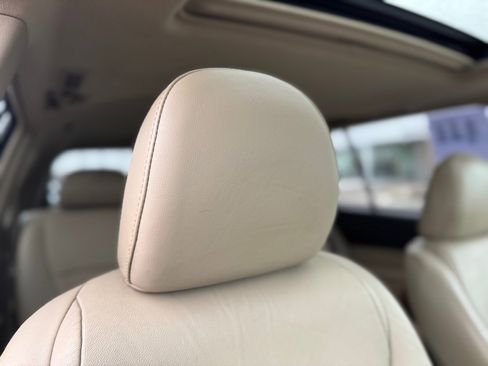 Used 2010 Toyota Highlander Limited image 48