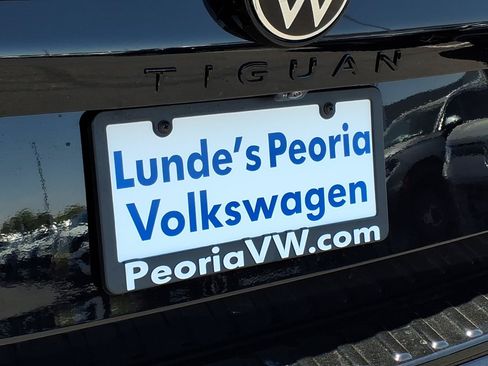 New 2026 Volkswagen Tiguan SE R-Line AWD/4WD image 12