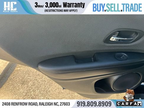 Used 2022 Honda HR-V LX image 15