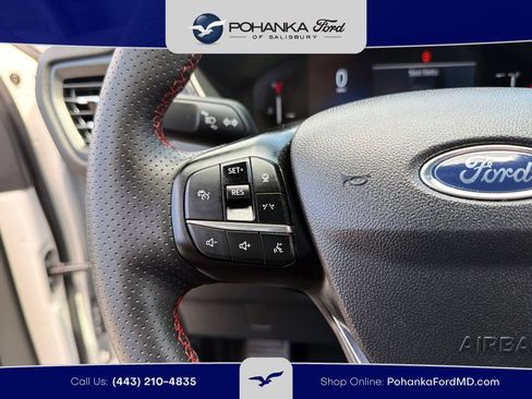 Certified 2025 Ford Escape ST-Line Select w/ Tech Pack #1 AWD/4WD image 16