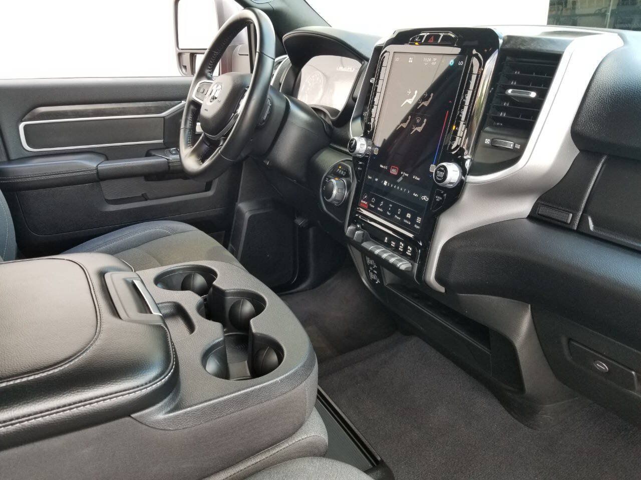 Certified 2024 RAM 2500 Big Horn w/ Safety Group AWD/4WD image 14