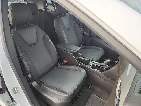 Used 2020 Buick Encore GX Preferred w/ Cold Weather Comfort Package FWD image 35