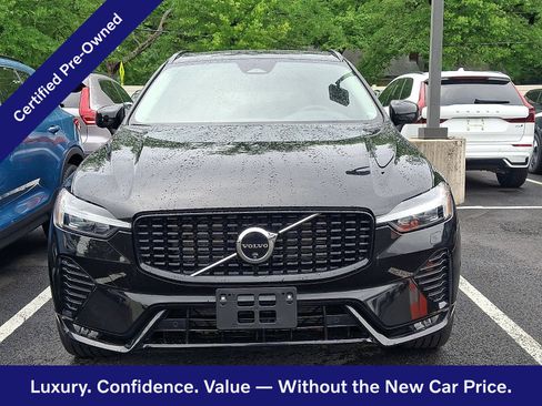 Certified 2024 Volvo XC60 B5 Plus w/ Climate Package AWD/4WD image 2