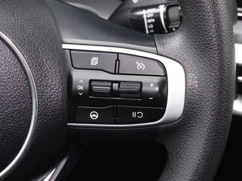 Used 2023 Kia K5 LXS FWD image 17