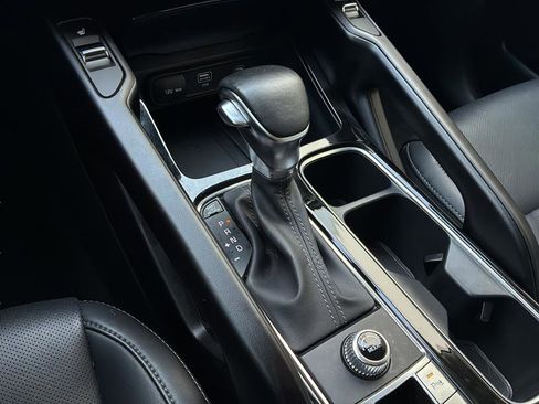 Used 2024 Kia Telluride S w/ S Sunroof Package FWD image 24