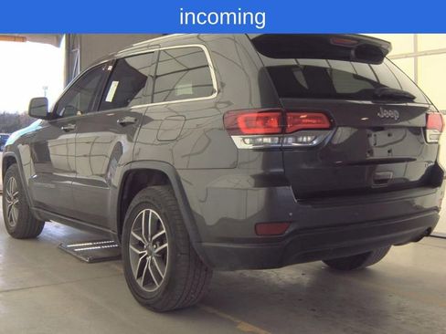 Used 2020 Jeep Grand Cherokee Laredo w/ Laredo X Package image 8
