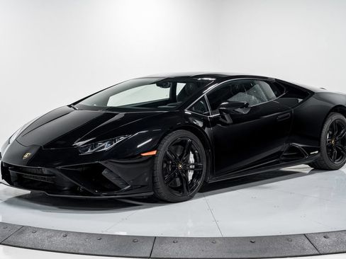 Used 2020 Lamborghini Huracan EVO RWD image 7
