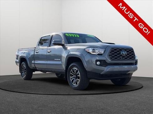Used 2021 Toyota Tacoma TRD Sport w/ Technology Package AWD/4WD image 5