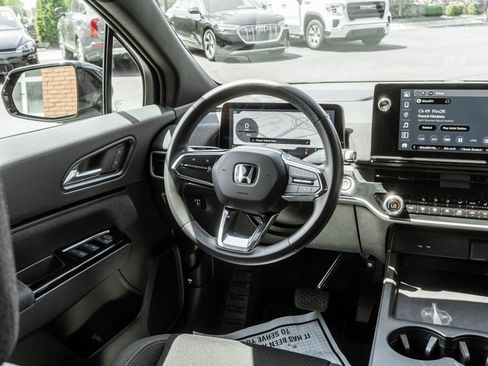 Used 2024 Honda Prologue EX image 11