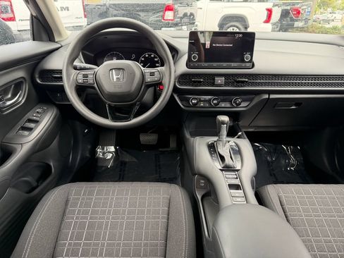 Certified 2025 Honda HR-V LX image 13