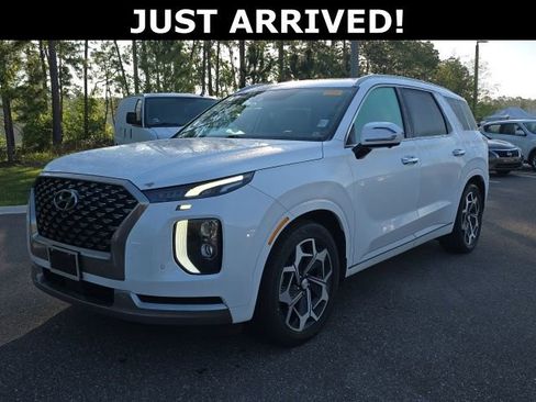 Used 2022 Hyundai Palisade Calligraphy w/ Winter Package image 31