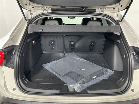 New 2026 Chevrolet Trax ACTIV w/ Driver Confidence Package image 16