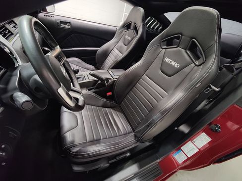 Used 2014 Ford Mustang GT w/ Electronics Package RWD image 26