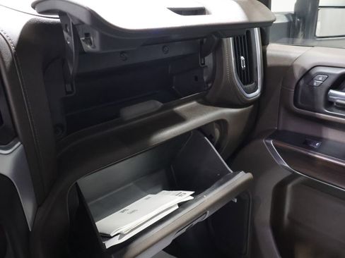 Used 2022 GMC Sierra 2500 SLT w/ SLT Premium Package AWD/4WD image 34