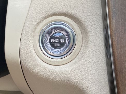 Certified 2020 Mercedes-Benz C 300 Sedan image 30
