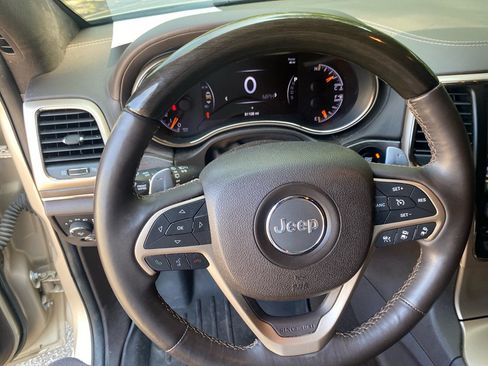 Used 2014 Jeep Grand Cherokee Summit AWD/4WD image 12