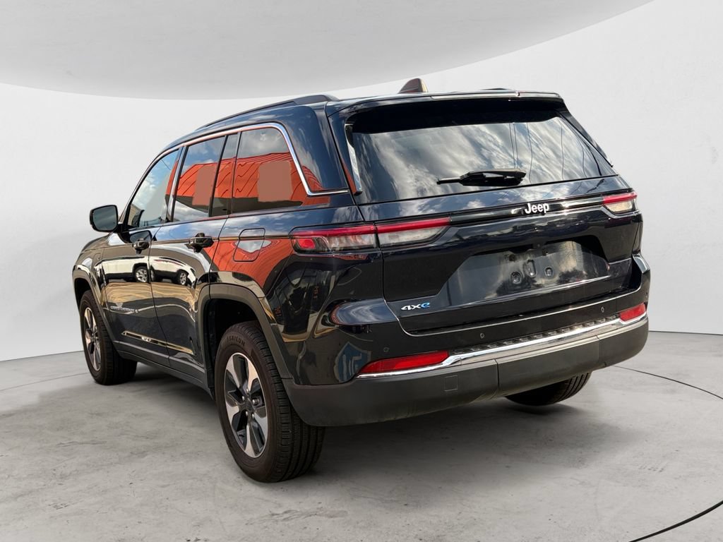 Used 2024 Jeep Grand Cherokee Limited 4xe AWD/4WD image 5