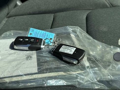 Used 2019 RAM 1500 Big Horn image 3