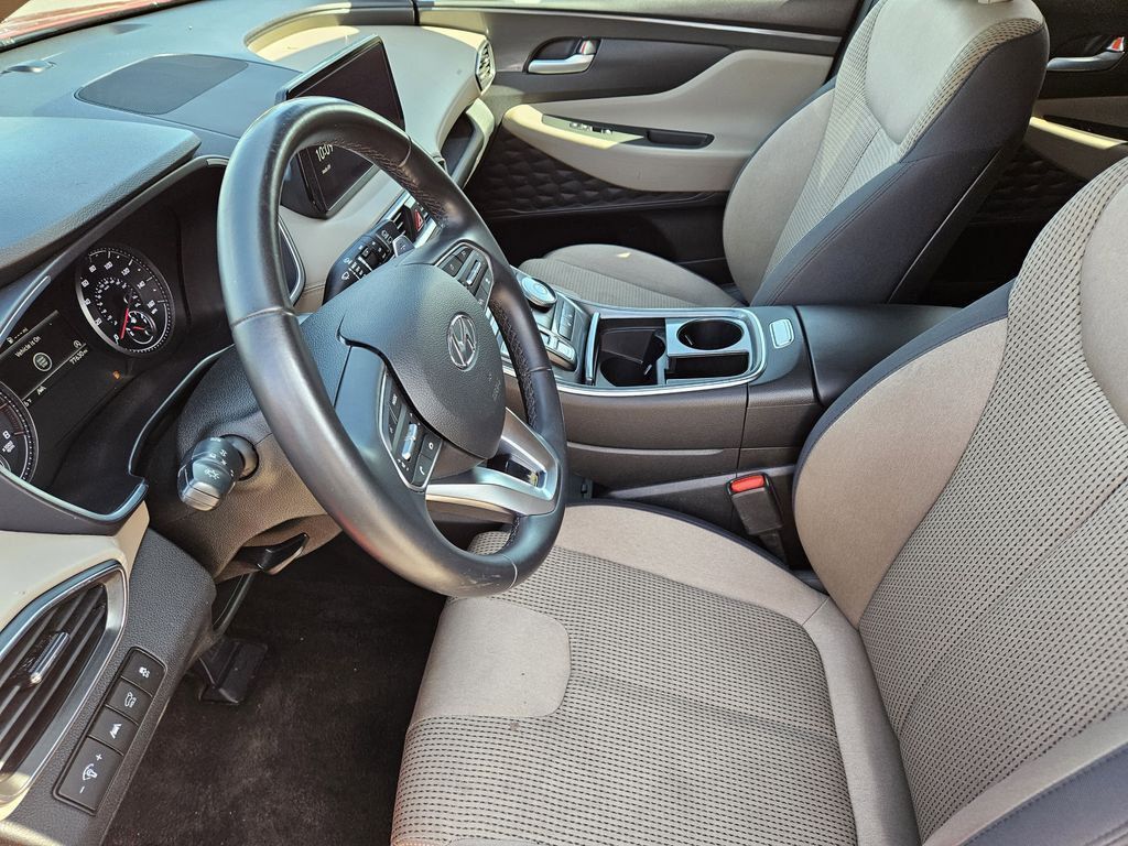 Used 2023 Hyundai Santa Fe SEL w/ Cargo Package FWD image 9