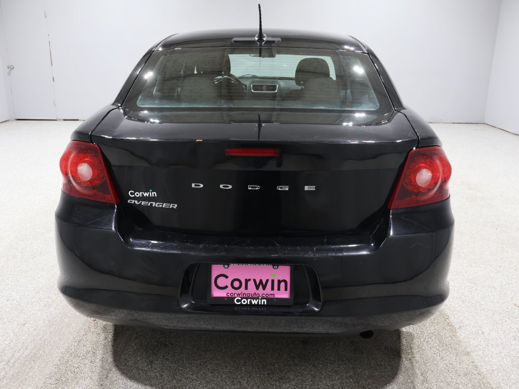 Used 2014 Dodge Avenger SE FWD image 3