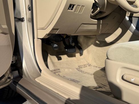 Used 2007 Toyota Avalon Limited image 63