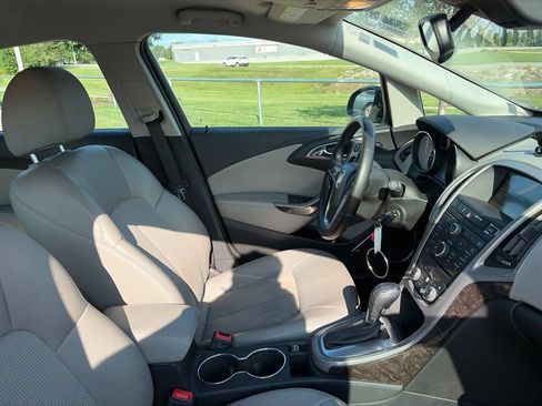 Used 2014 Buick Verano Convenience FWD image 30