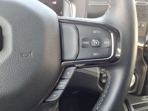 Used 2024 RAM 1500 Limited image 19