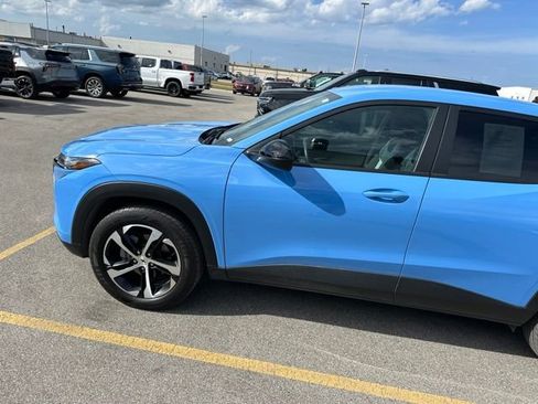 Used 2024 Chevrolet Trax RS FWD image 9