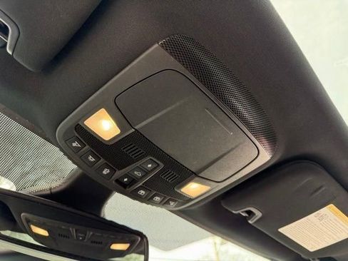 Used 2022 Ford Edge ST-Line AWD/4WD image 35