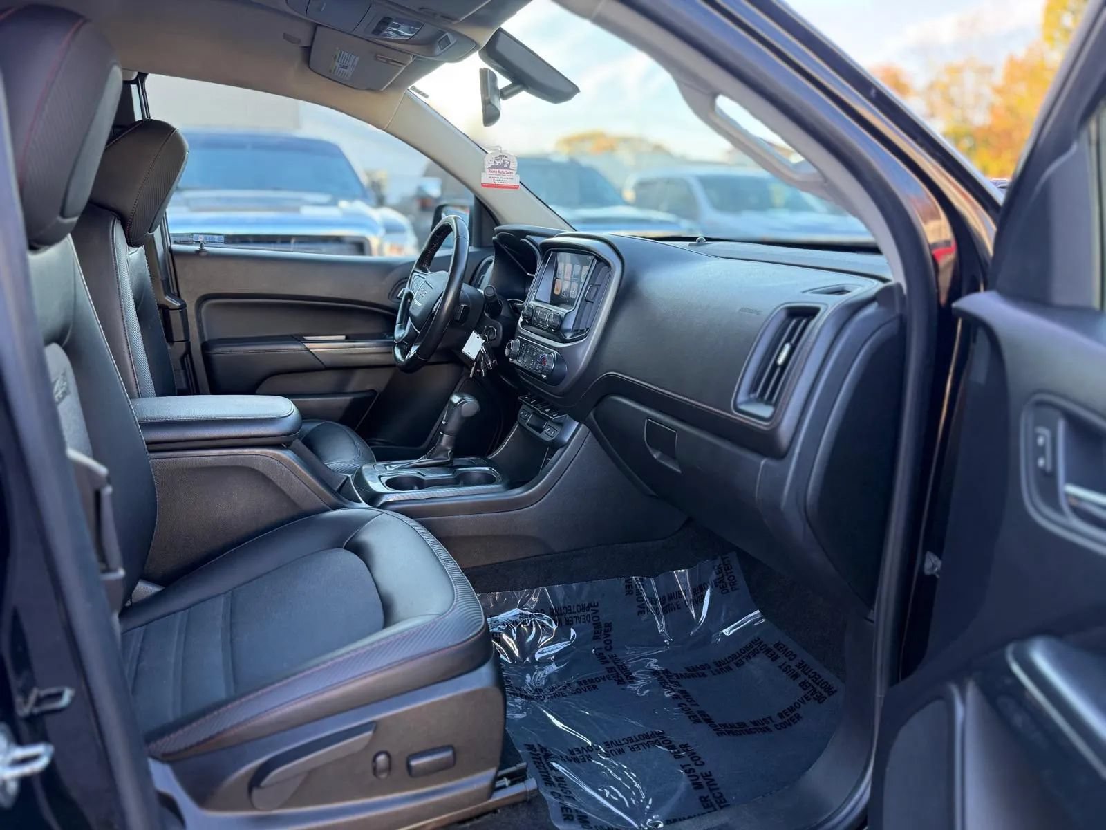 Used 2018 GMC Canyon All Terrain w/ Trailering Package AWD/4WD image 16