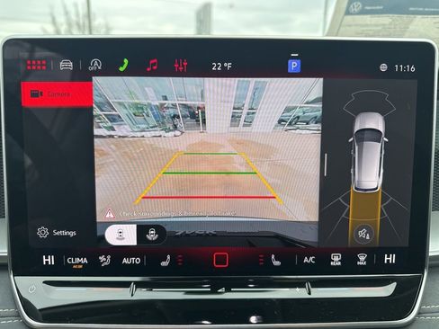 New 2026 Volkswagen Tiguan SE image 18