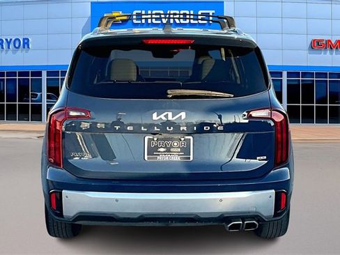 Used 2023 Kia Telluride S w/ S Sunroof Package image 6