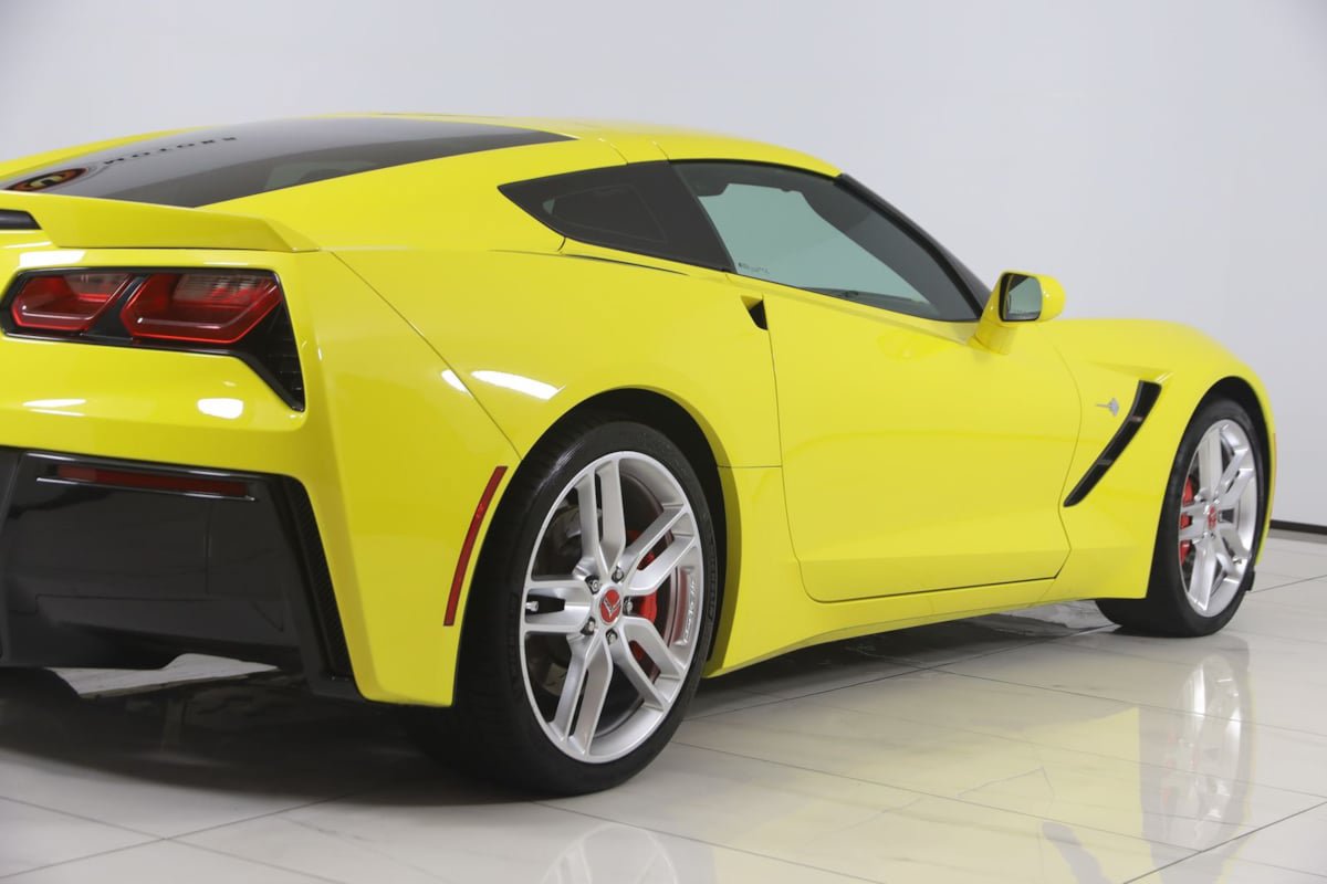 Used 2016 Chevrolet Corvette Stingray Coupe RWD image 61