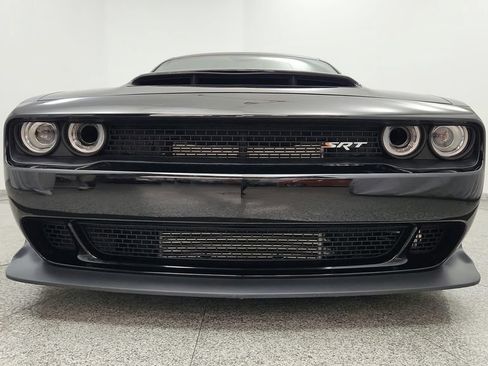 Used 2018 Dodge Challenger SRT Demon RWD image 12