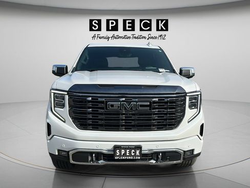 Used 2022 GMC Sierra 1500 Denali Ultimate AWD/4WD image 8