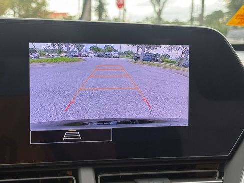 Used 2025 Chevrolet Trax LS FWD image 18