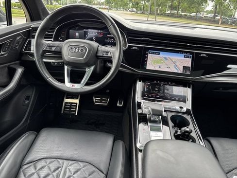 Used 2022 Audi SQ7 Prestige w/ Prestige Package AWD/4WD image 19