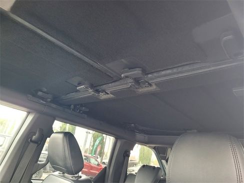 Used 2021 Ford Bronco First Edition image 8